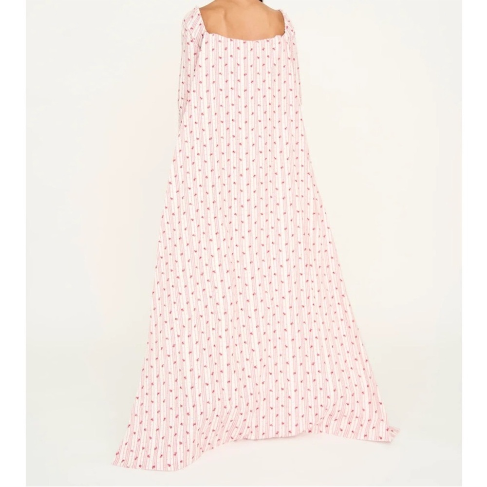 Byrdie Golf Social Wear Square-Neck Long Sleeve Pink Dress with removable cape - Picture 7 of 9